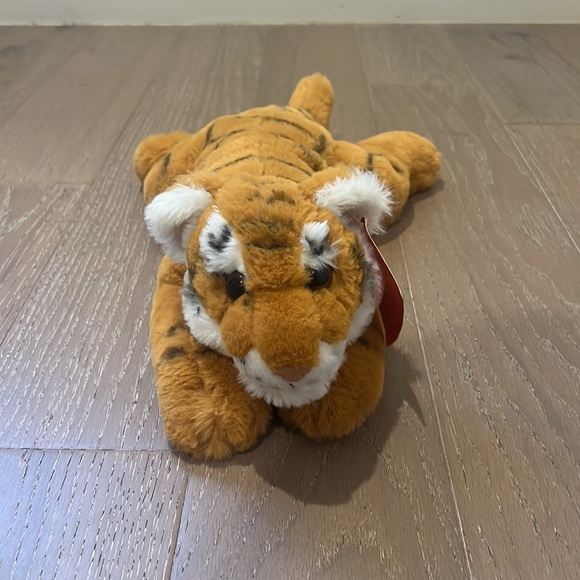 *UNAVAILABLE* FAO Schwarz Adopt A Pet Tiger - Picture 2 of 5